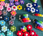 Multimate Multicolour Mini Pom-Pom Balls, Nylon, 1.5 cm in Diameter, Assorted Colours